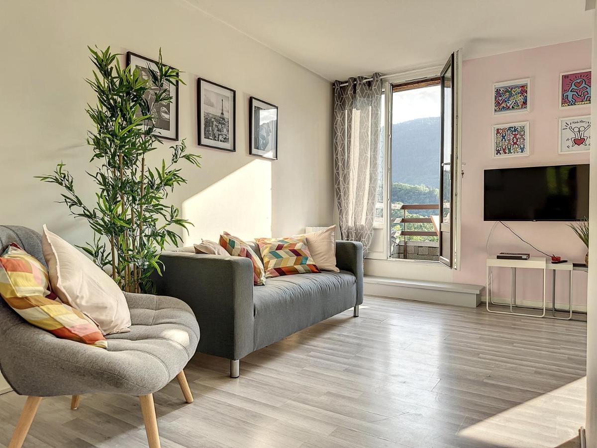 Charmant Appartement Avec Terrasse Parking Ispagnac エクステリア 写真